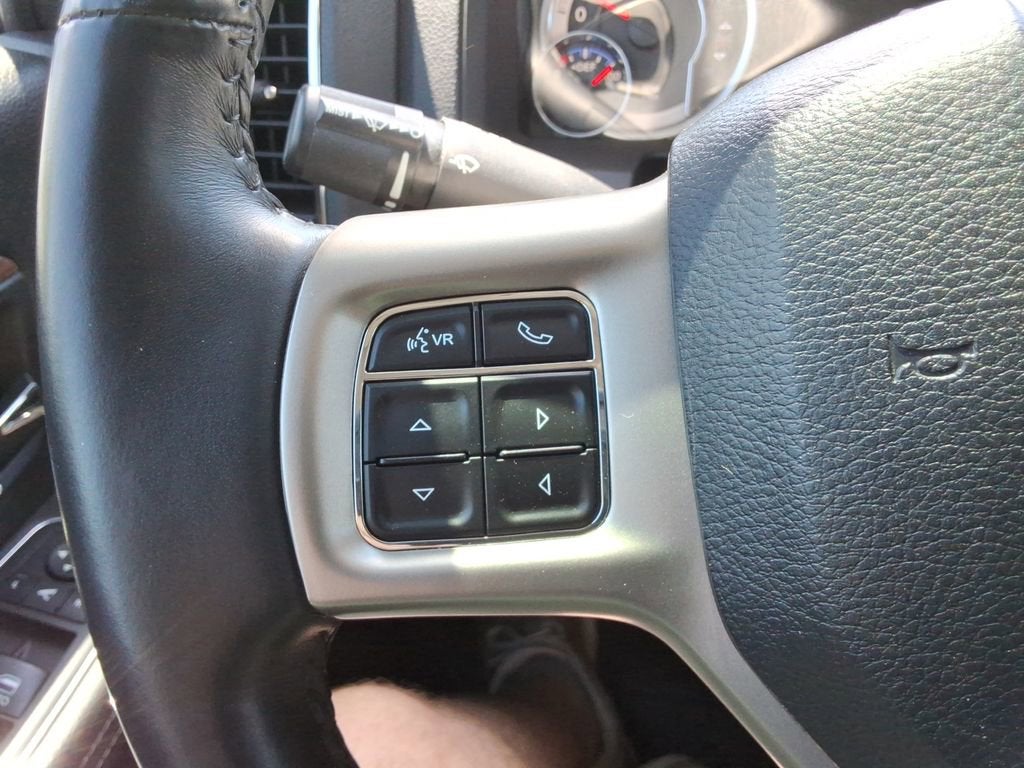 2018 RAM 2500 Laramie Crew Cab 4x4 6'4" Box