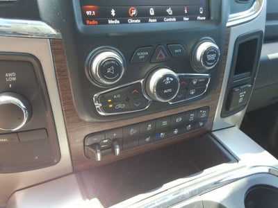 2018 RAM 2500 Laramie Crew Cab 4x4 6'4" Box