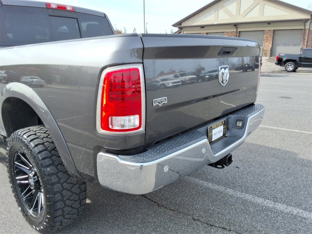 2018 RAM 2500 Laramie Crew Cab 4x4 6'4" Box
