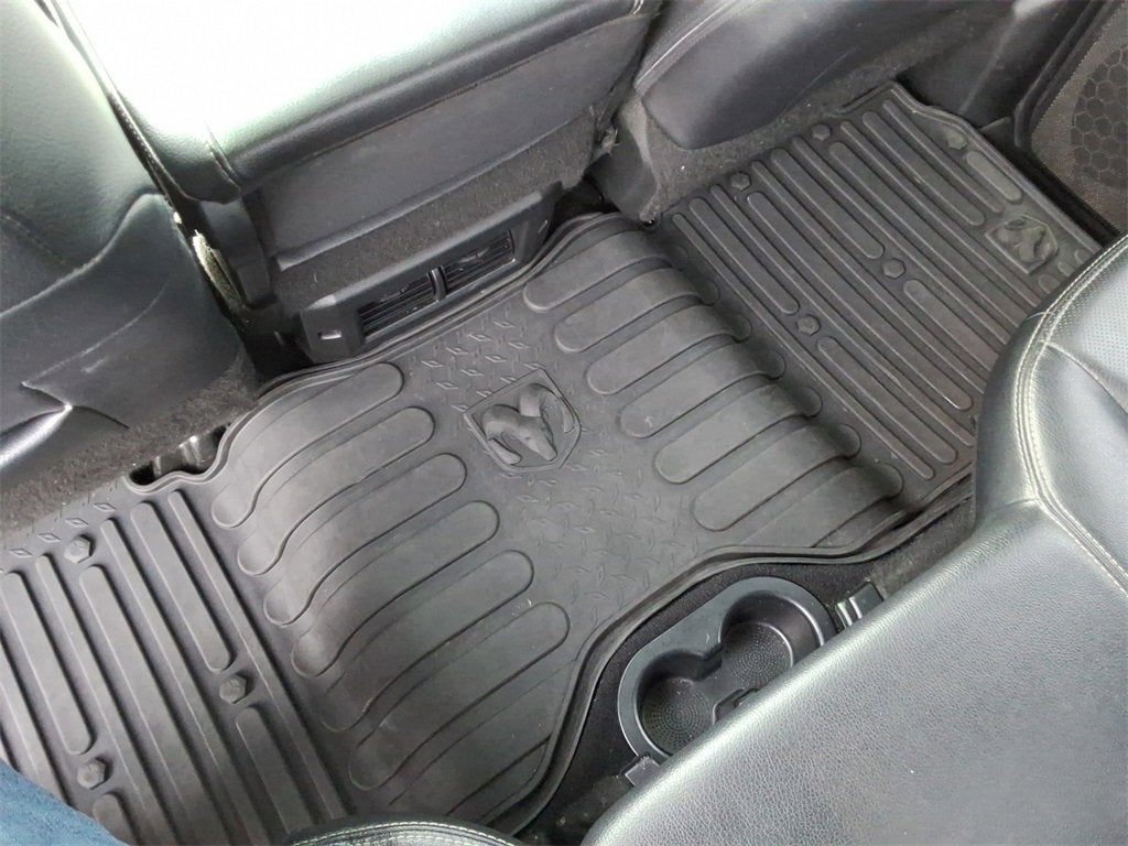 2018 RAM 2500 Laramie Crew Cab 4x4 6'4" Box