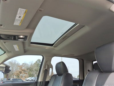 2018 RAM 2500 Laramie Crew Cab 4x4 6'4" Box