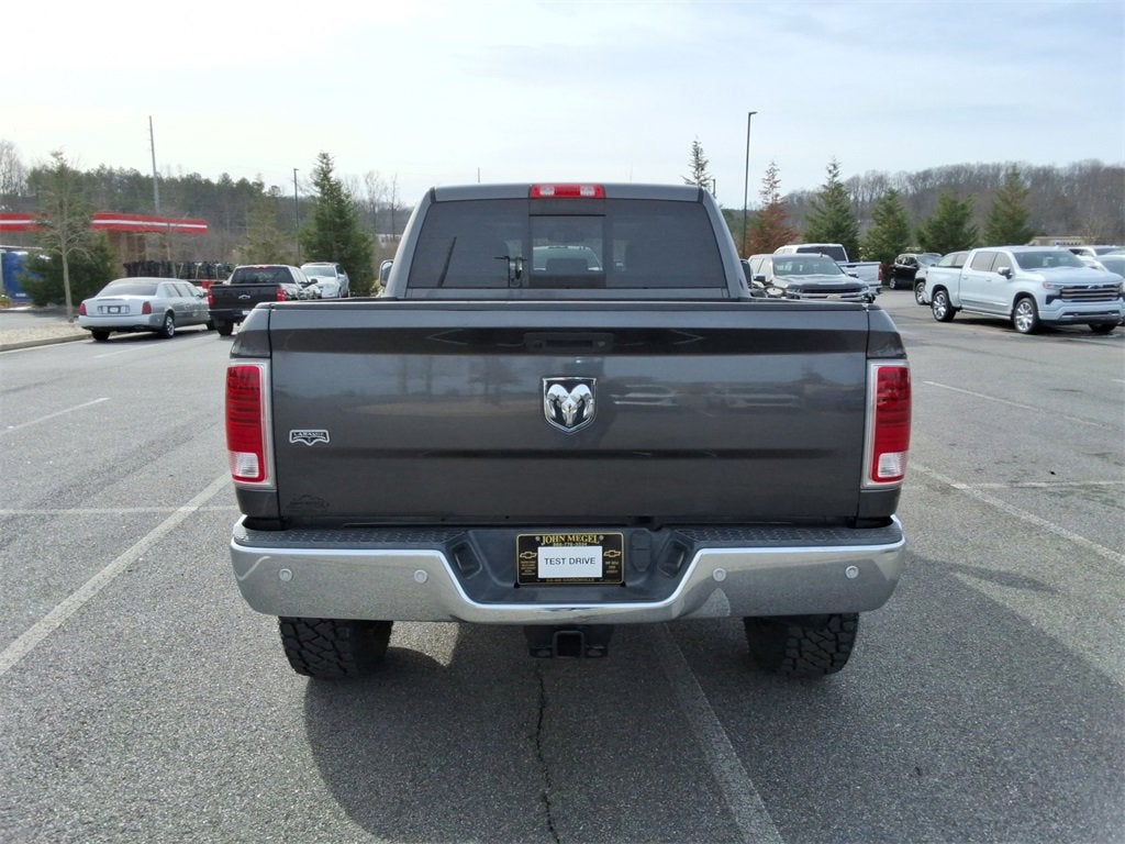2018 RAM 2500 Laramie Crew Cab 4x4 6'4" Box