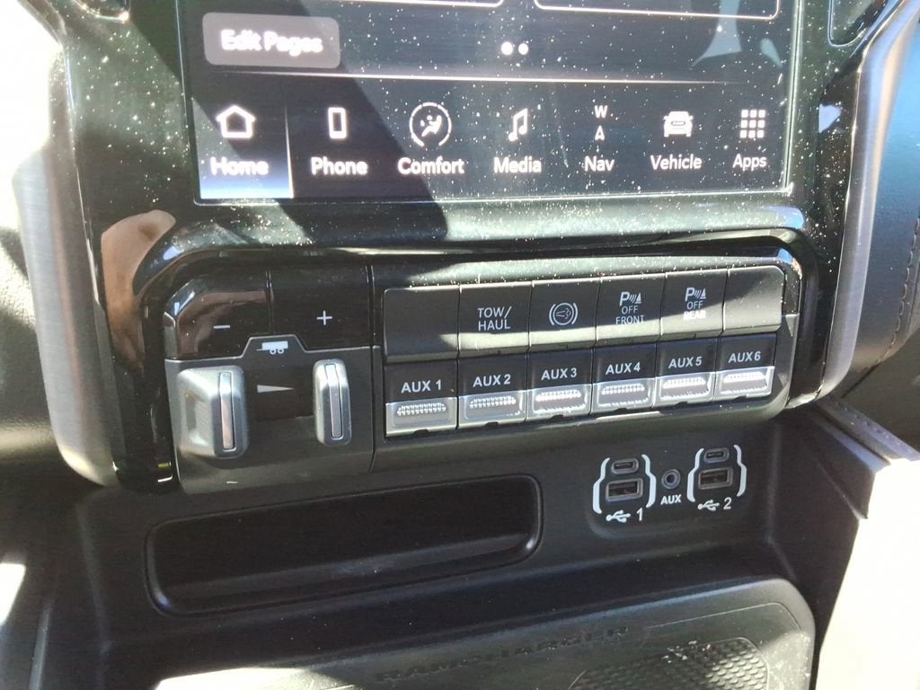 2022 RAM 2500 Limited Longhorn Crew Cab 4x4 6'4" Box