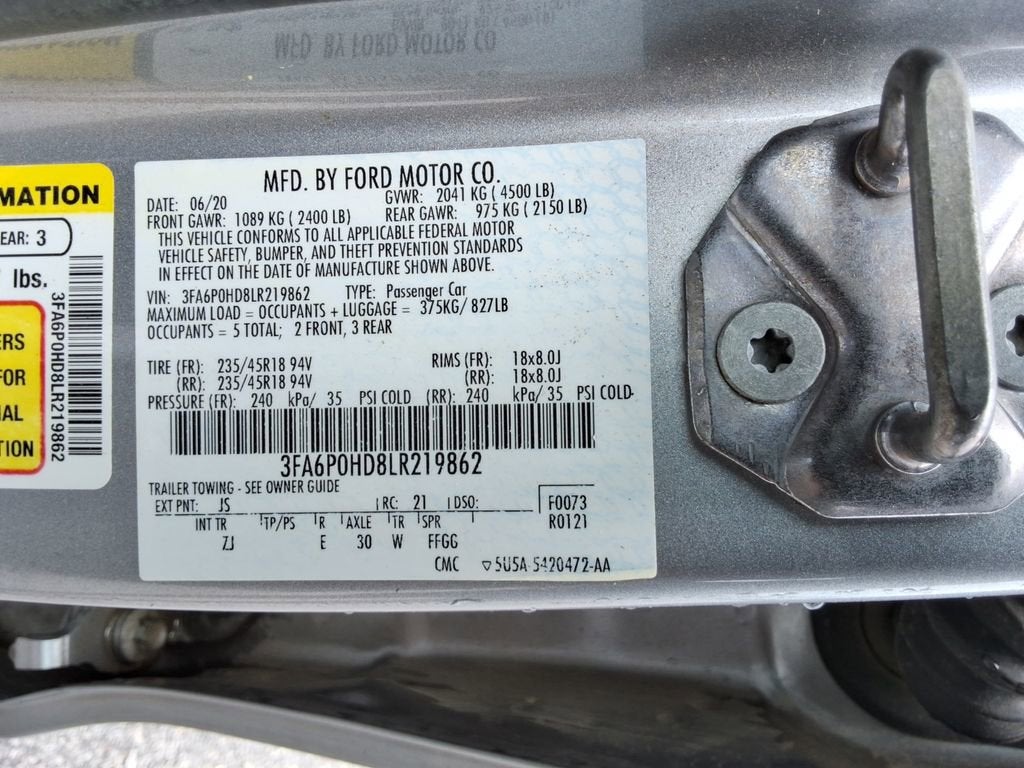 2020 Ford Fusion SE
