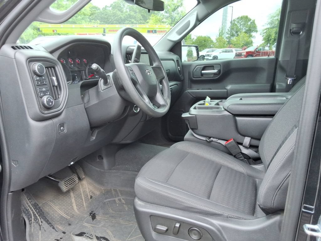 2023 Chevrolet Silverado 1500 Custom Trail Boss