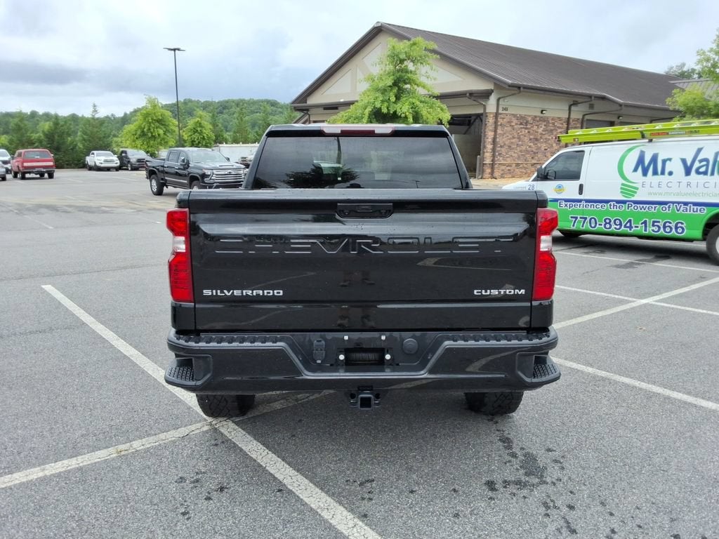 2023 Chevrolet Silverado 1500 Custom Trail Boss