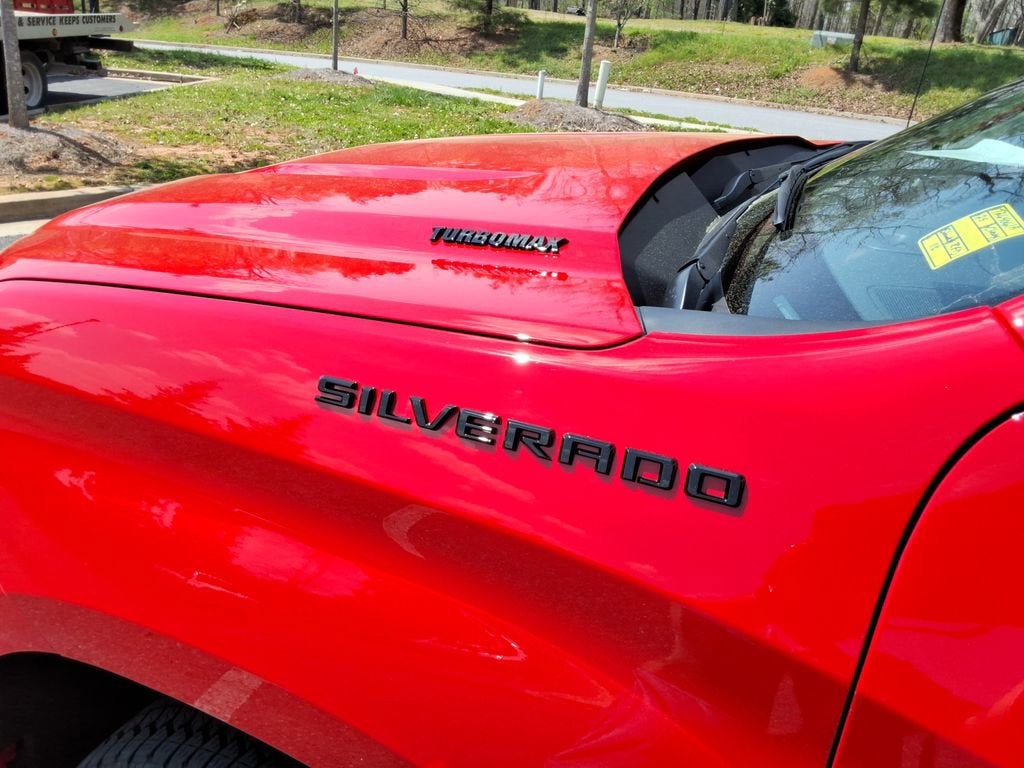 2025 Chevrolet Silverado 1500 Custom