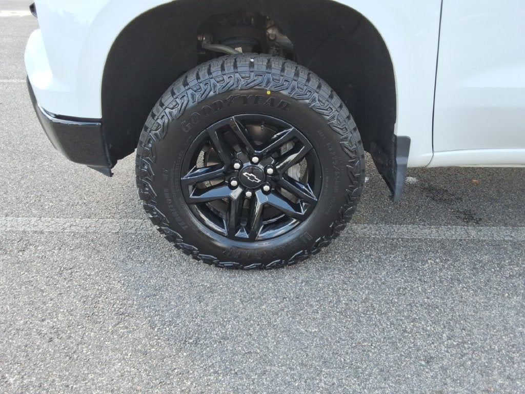 2024 Chevrolet Silverado 1500 Custom Trail Boss