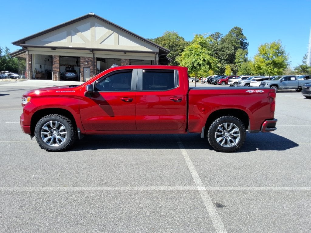 2025 Chevrolet Silverado 1500 RST