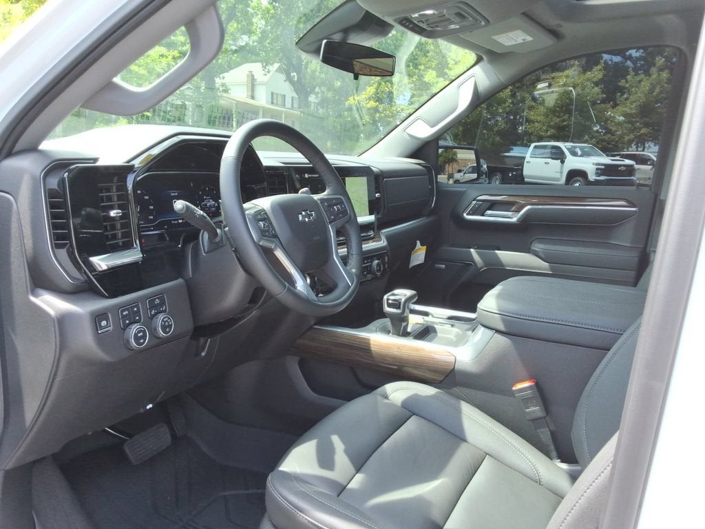 2025 Chevrolet Silverado 1500 LT Trail Boss