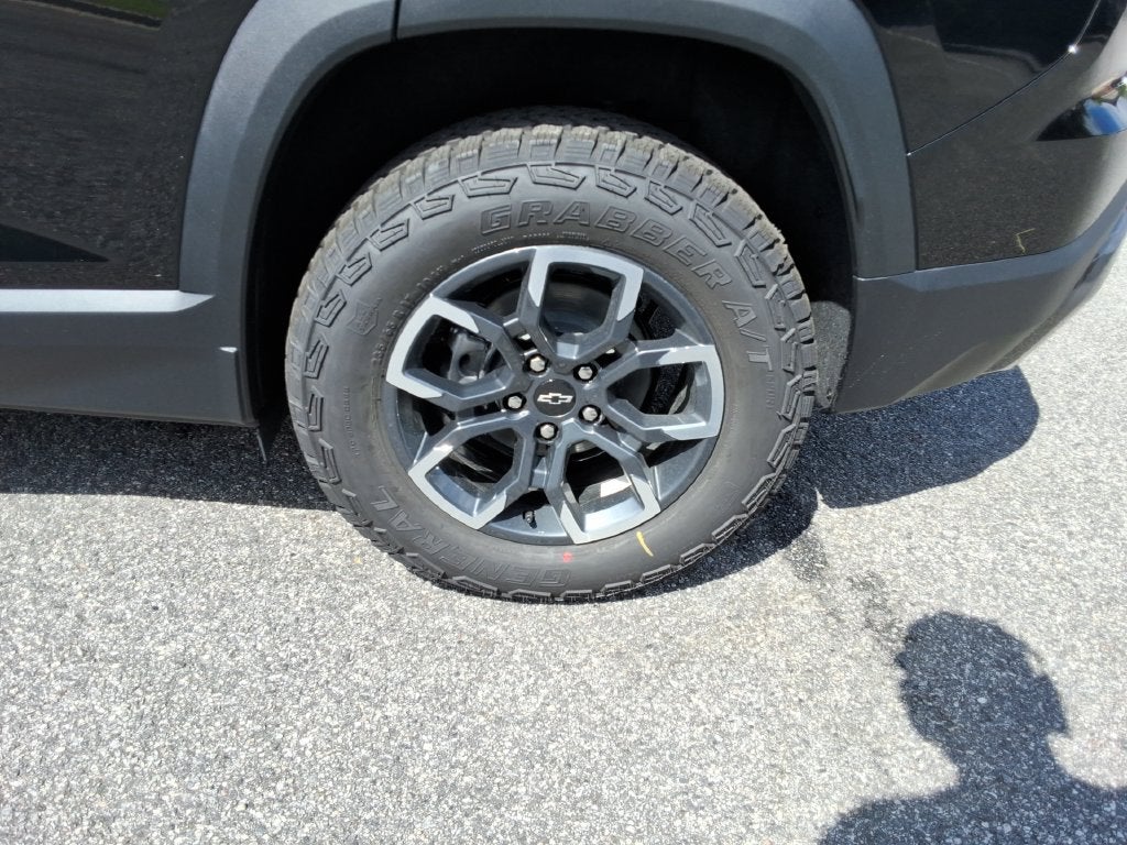 2027 Chevrolet Equinox ACTIV