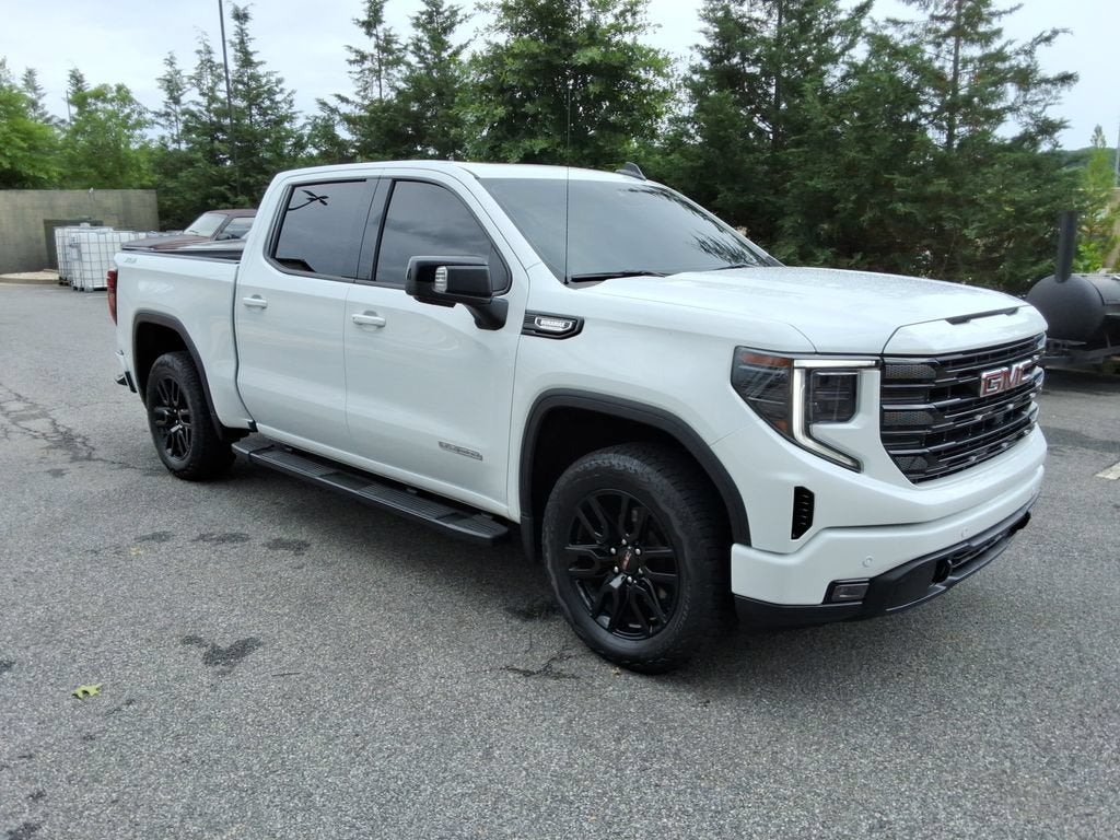 2025 GMC Sierra 1500 Elevation