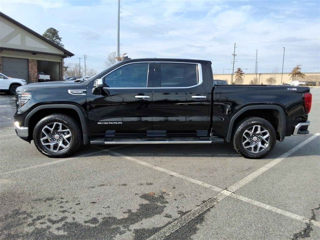 2023 GMC Sierra 1500 SLT