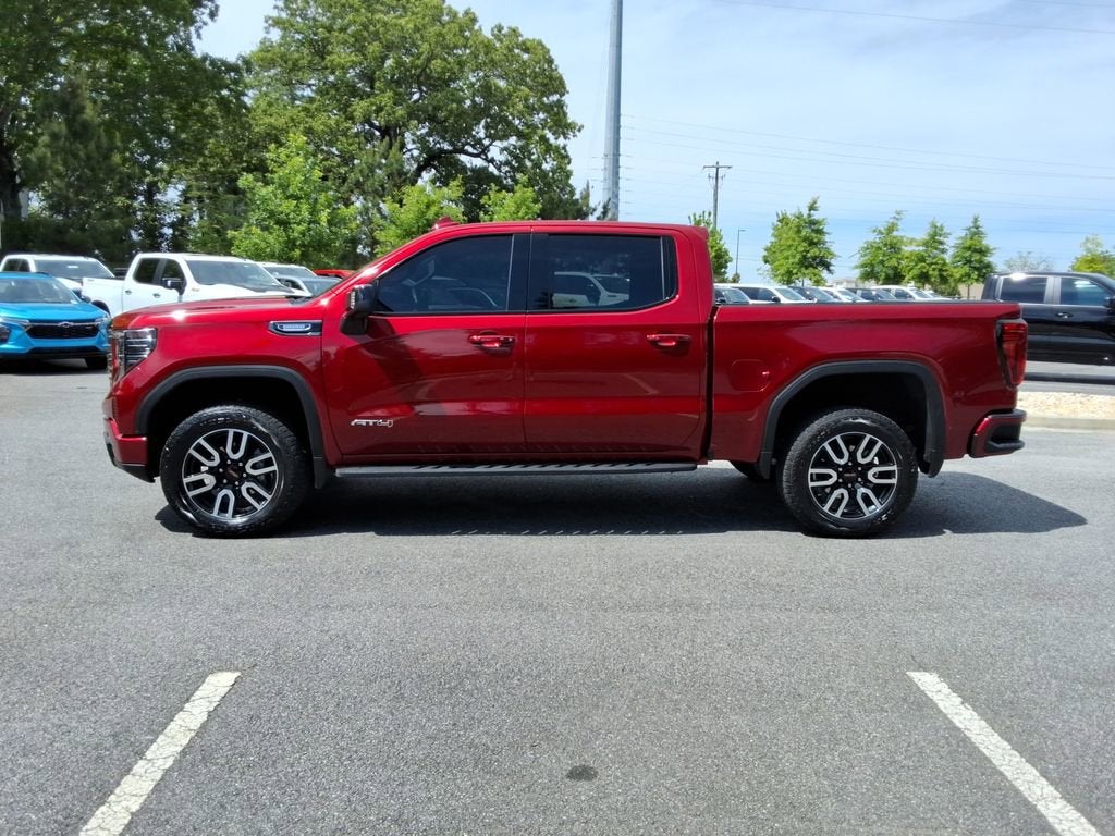 2025 GMC Sierra 1500 AT4