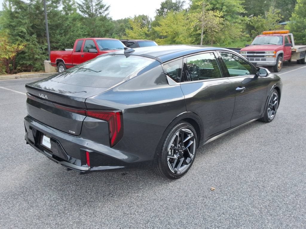 2025 Kia K4 GT-Line