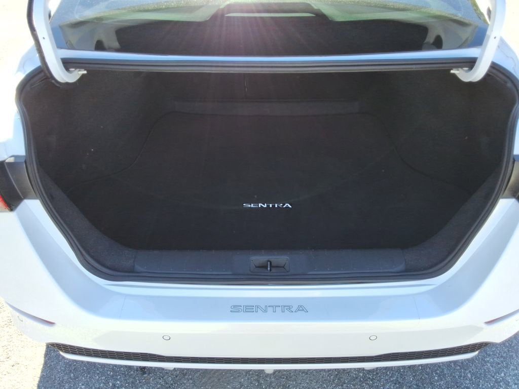 2024 Nissan Sentra SV Xtronic CVT
