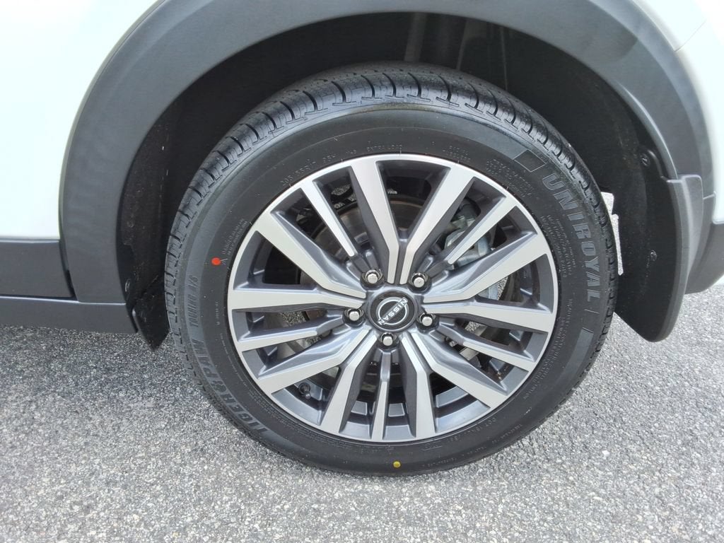 2023 Nissan Kicks SV Xtronic CVT