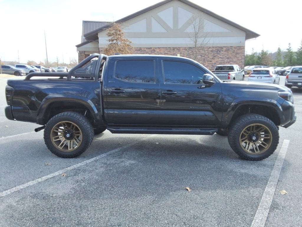 2021 Toyota Tacoma 4WD SR