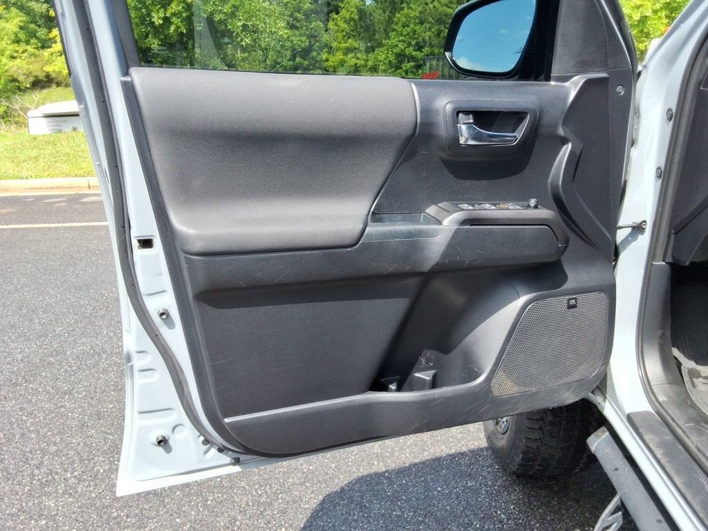 2019 Toyota Tacoma 4WD SR