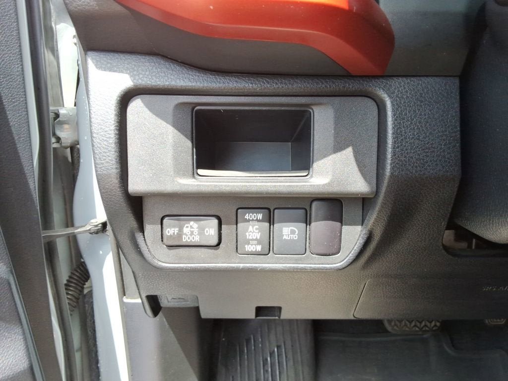 2019 Toyota Tacoma 4WD SR