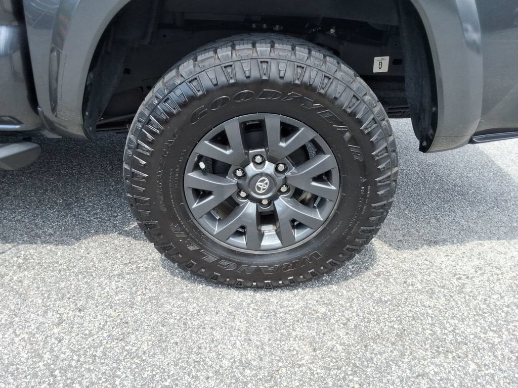 2023 Toyota Tacoma SR5 V6