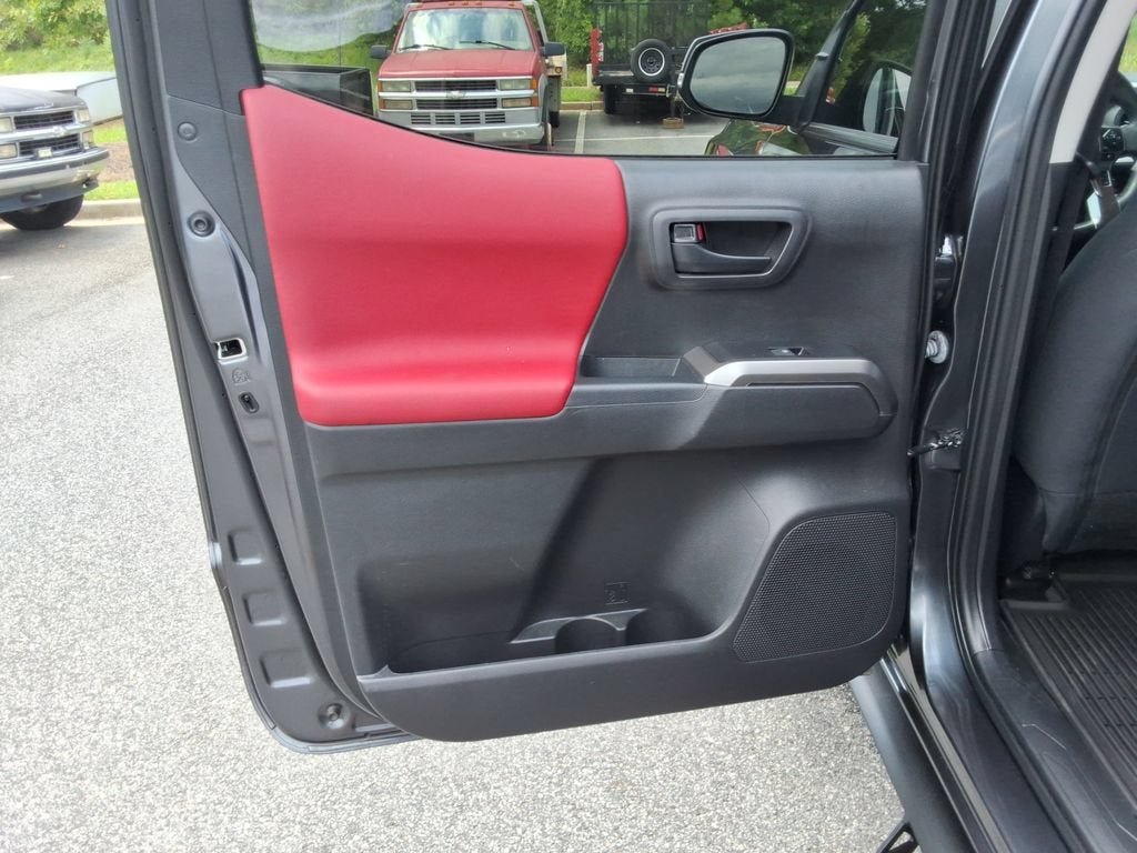 2023 Toyota Tacoma SR5 V6