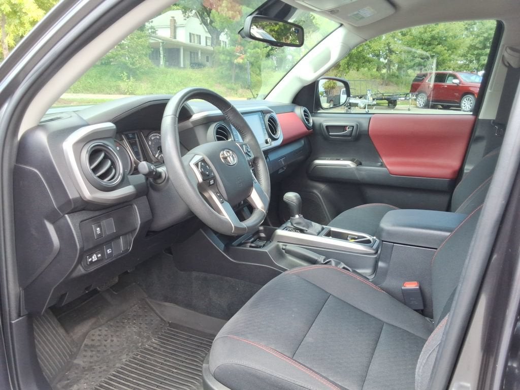 2023 Toyota Tacoma SR5 V6