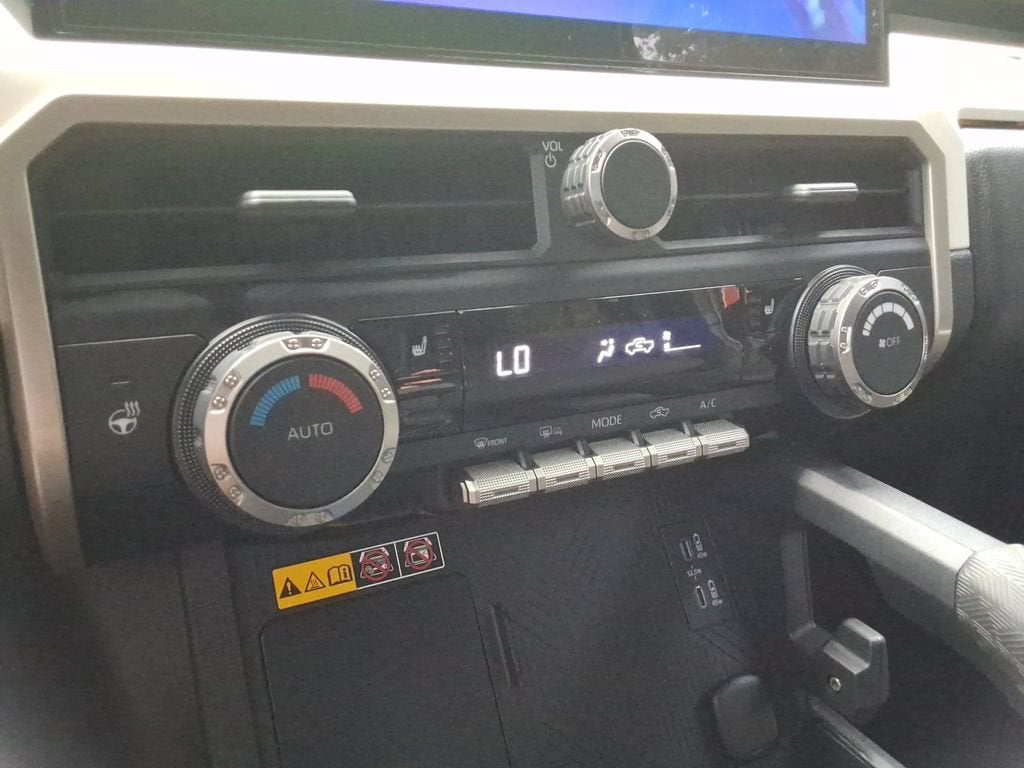 2024 Toyota Tacoma Hybrid TRD Off Road 4WD