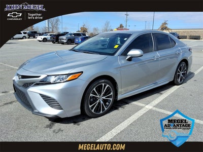 2019 Toyota Camry SE