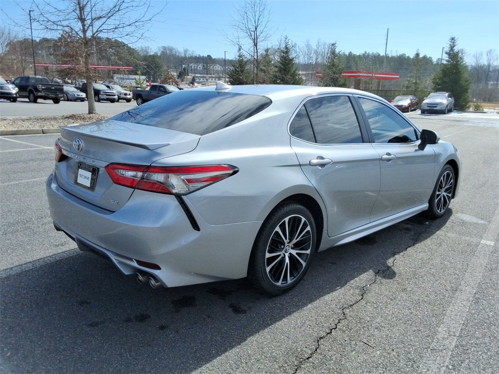 2019 Toyota Camry SE