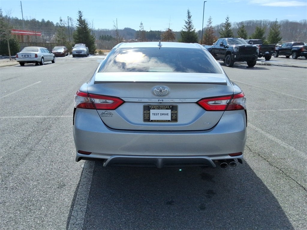 2019 Toyota Camry SE