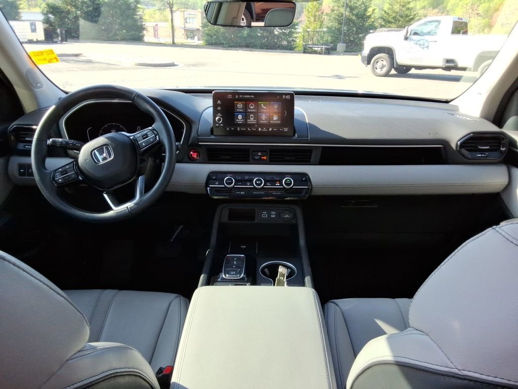 2024 Honda Pilot Touring