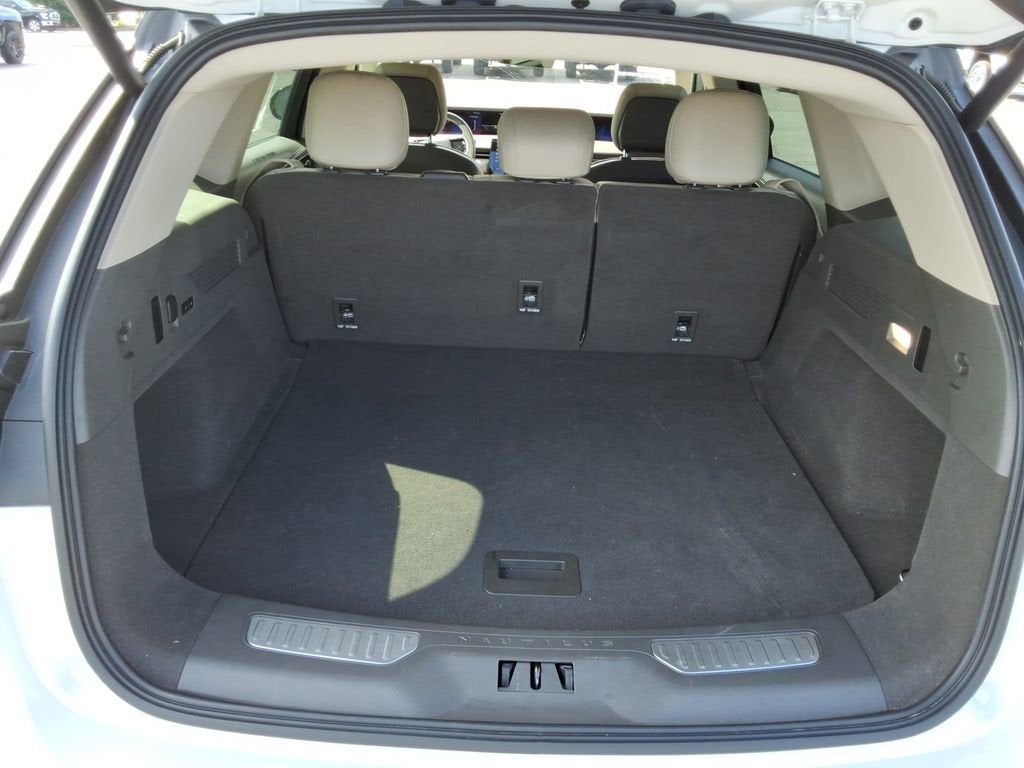 2024 Lincoln Nautilus Reserve