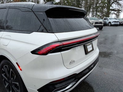 2024 Lincoln Nautilus Reserve