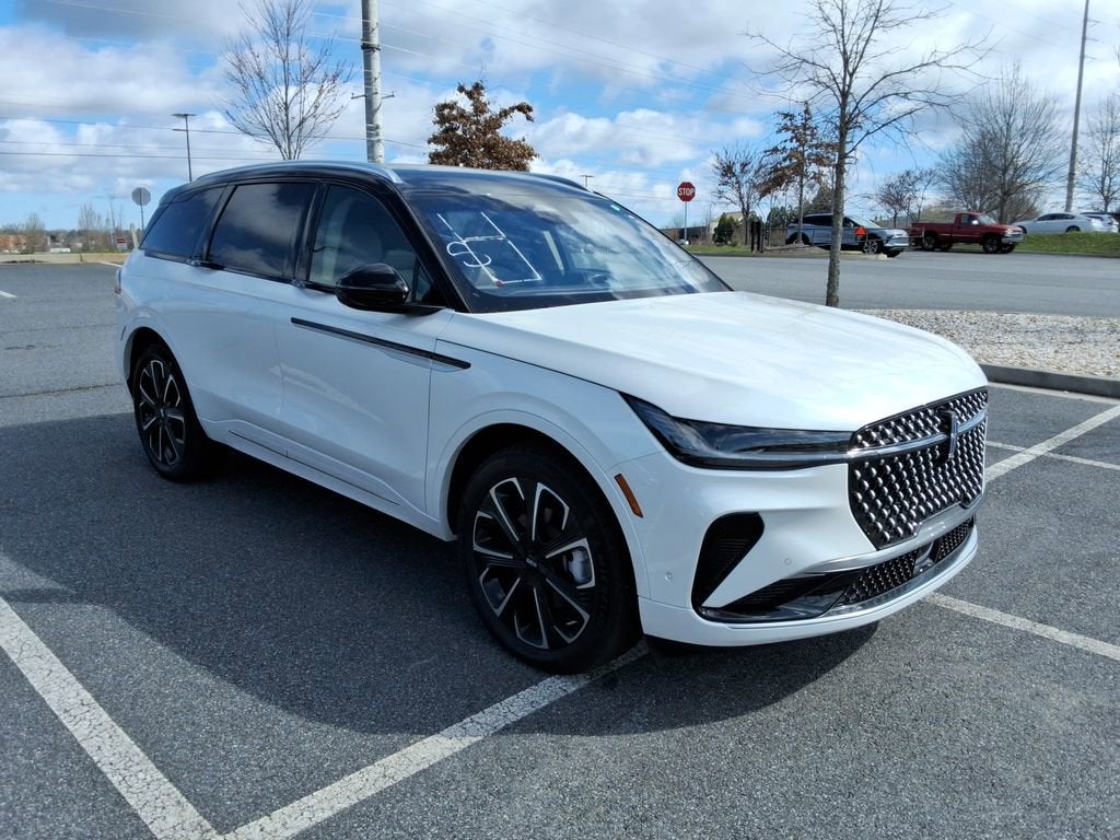 2024 Lincoln Nautilus Reserve