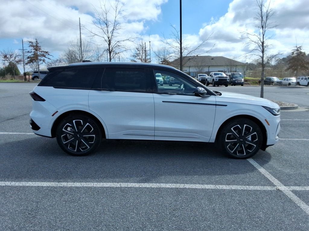 2024 Lincoln Nautilus Reserve