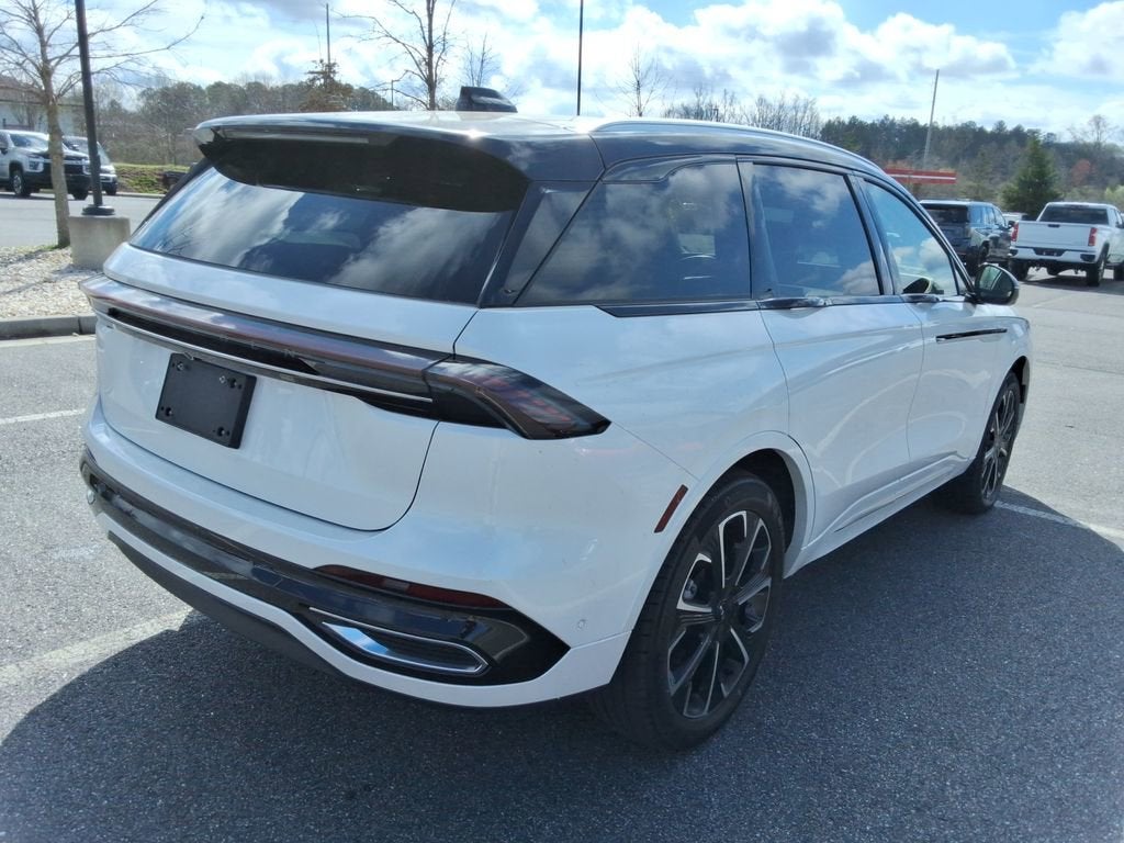 2024 Lincoln Nautilus Reserve