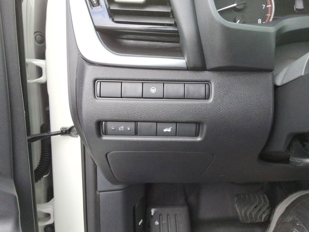 2021 Nissan Rogue SL FWD