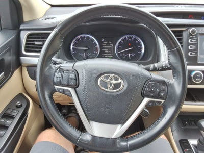 2017 Toyota Highlander XLE