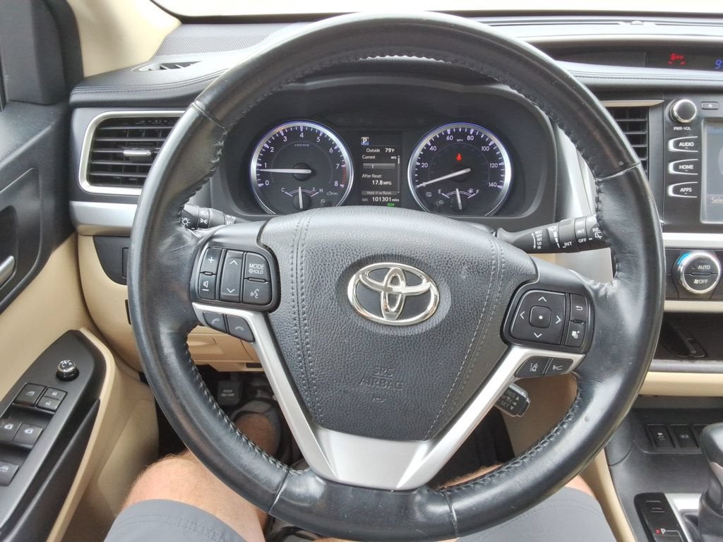 2017 Toyota Highlander XLE