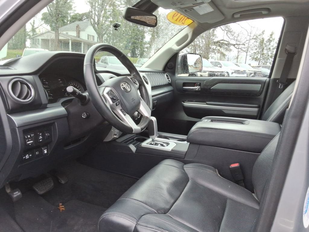2019 Toyota Tundra Platinum 5.7L V8