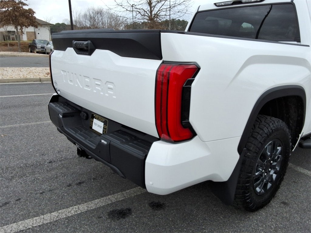 2025 Toyota Tundra SR5