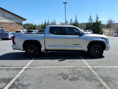 2024 Toyota Tundra Hybrid Platinum 4WD