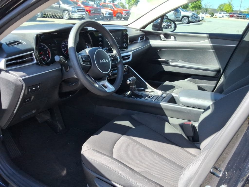 2022 Kia K5 LXS