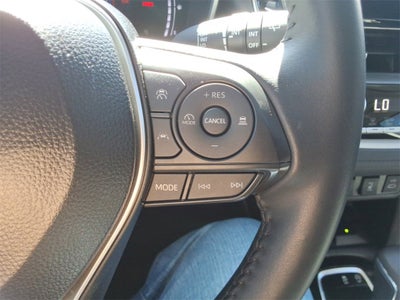 2025 Toyota Corolla Cross XLE