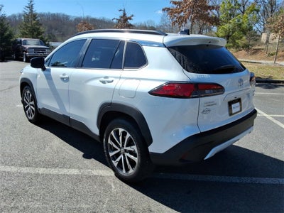 2025 Toyota Corolla Cross XLE