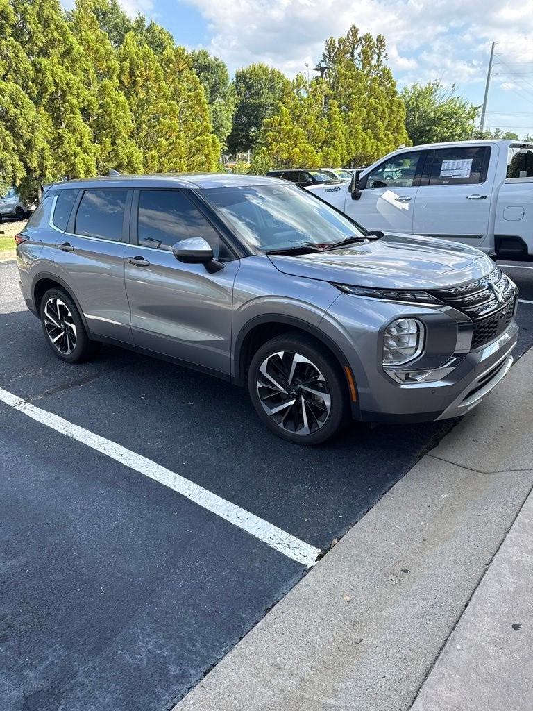 2022 Mitsubishi Outlander SE 2.5 2WD