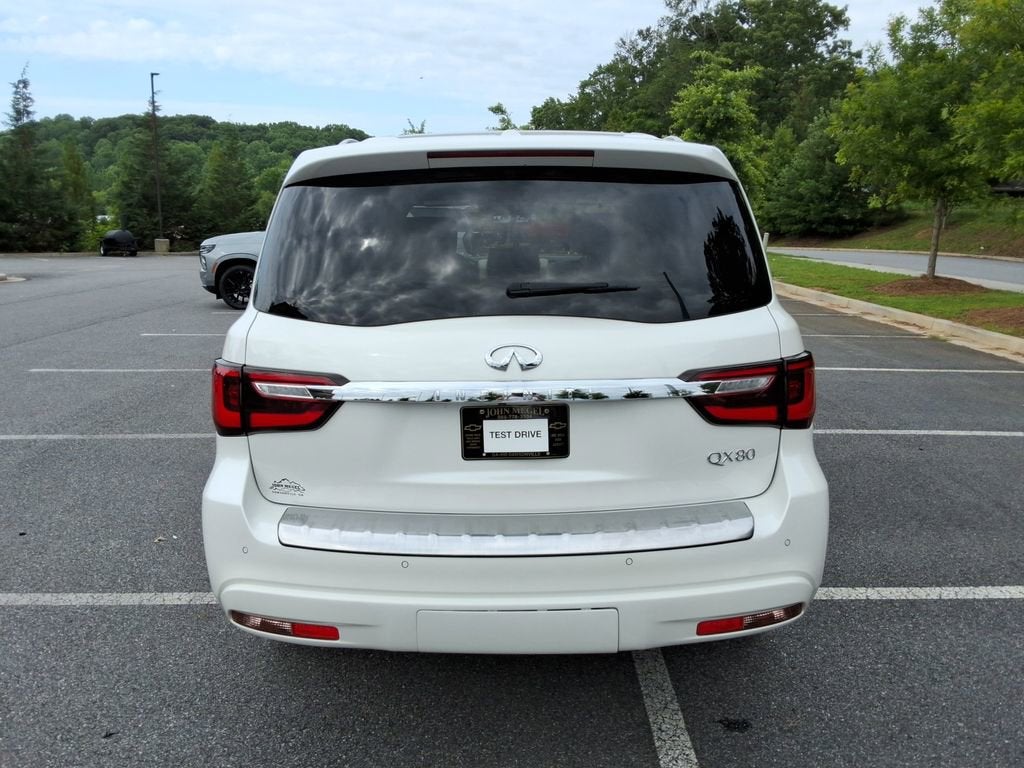2022 INFINITI QX80 SENSORY