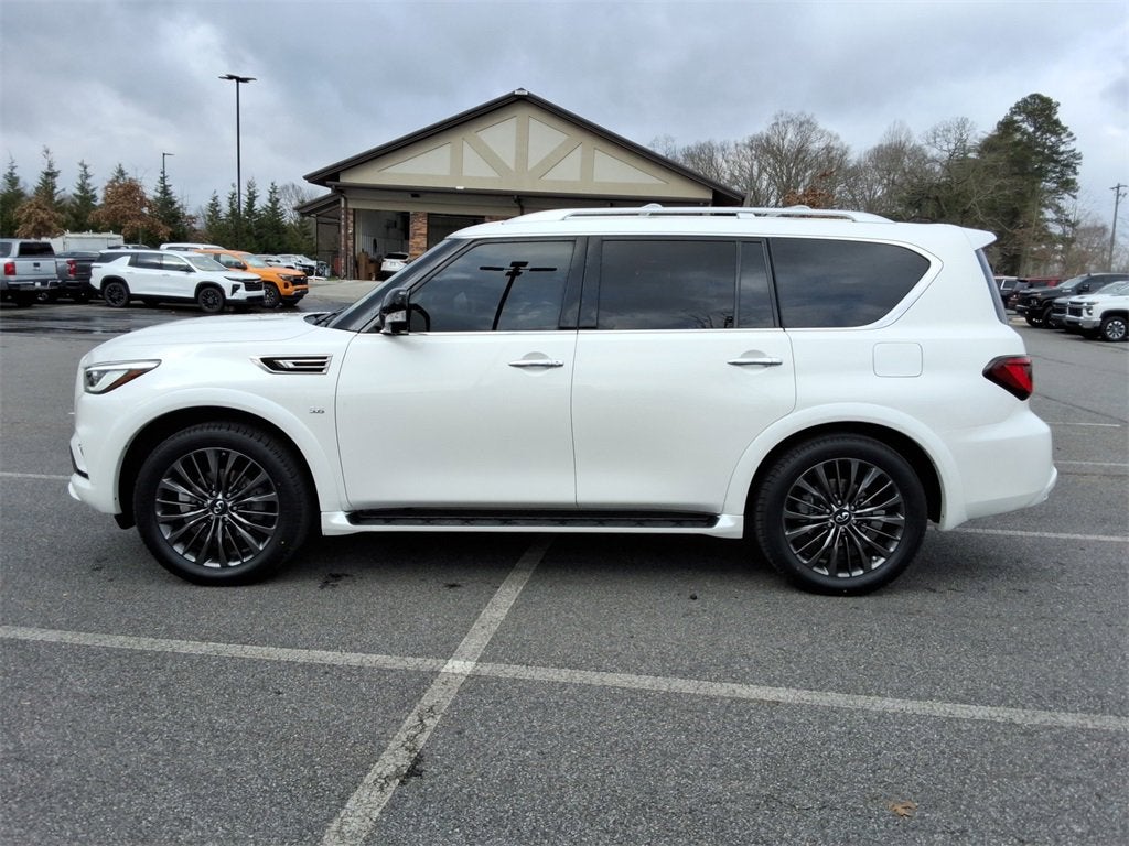 2020 INFINITI QX80 LUXE