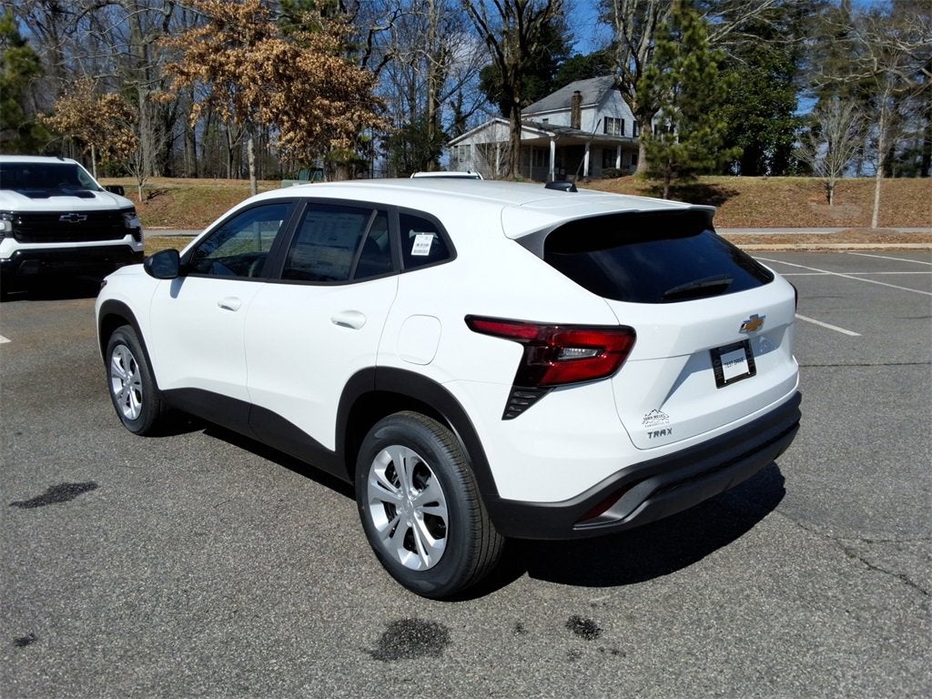 2026 Chevrolet Trax LS
